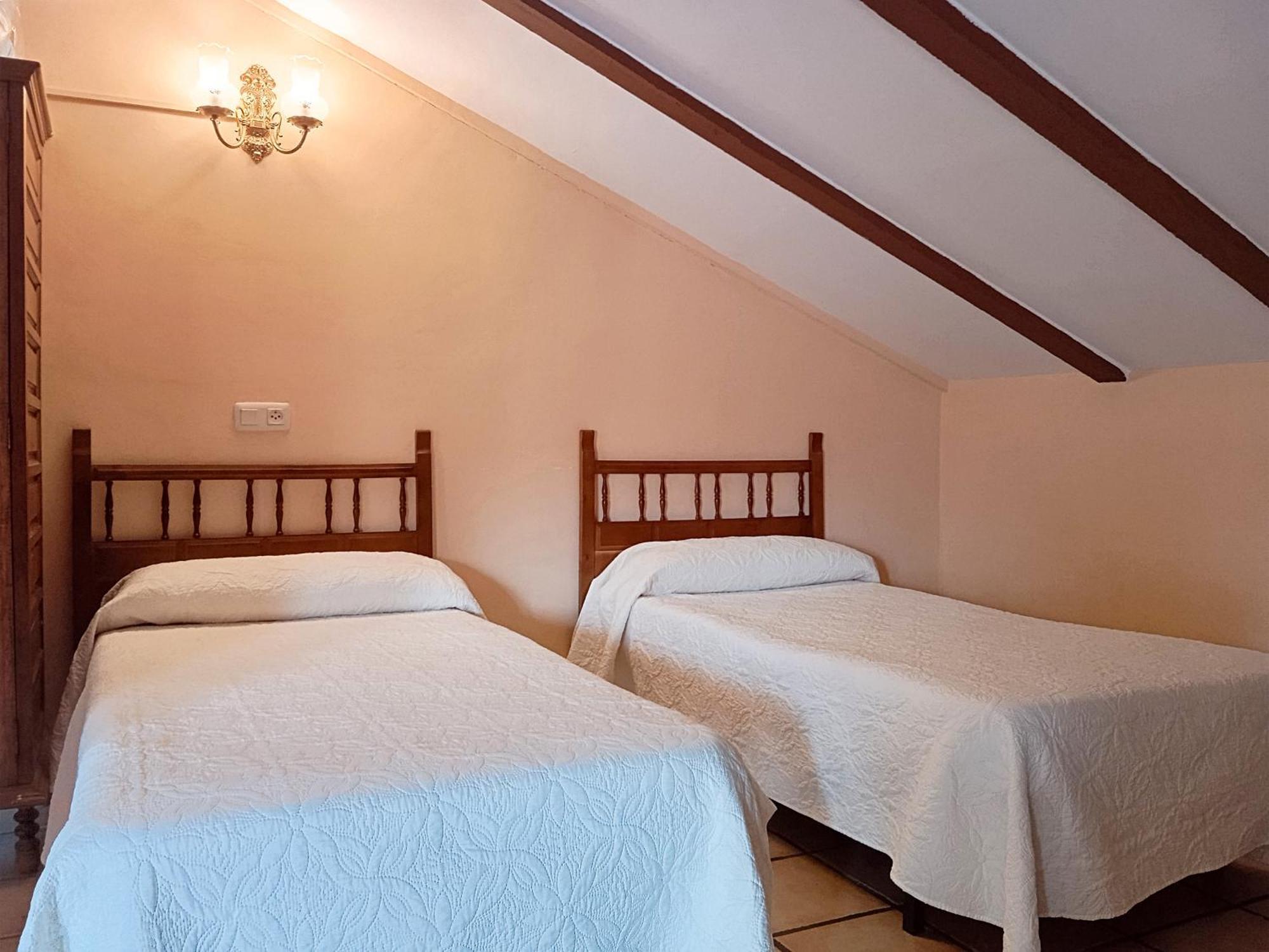 Hotel La Rueda 3000 Mora de Rubielos Kültér fotó