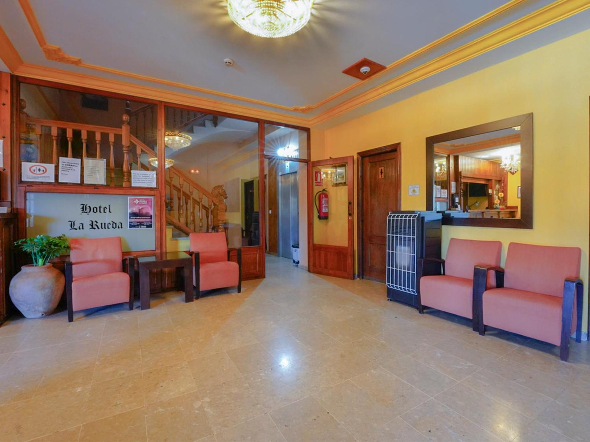 Hotel La Rueda 3000 Mora de Rubielos Kültér fotó